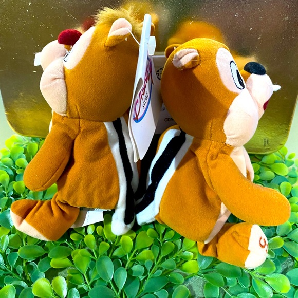 DISNEY EXCLUSIVE NWT VTG 90s CHIP & DALE COLLECTIBLE RETIRED BEAN BAG PLUSH PAIR - Picture 2 of 13